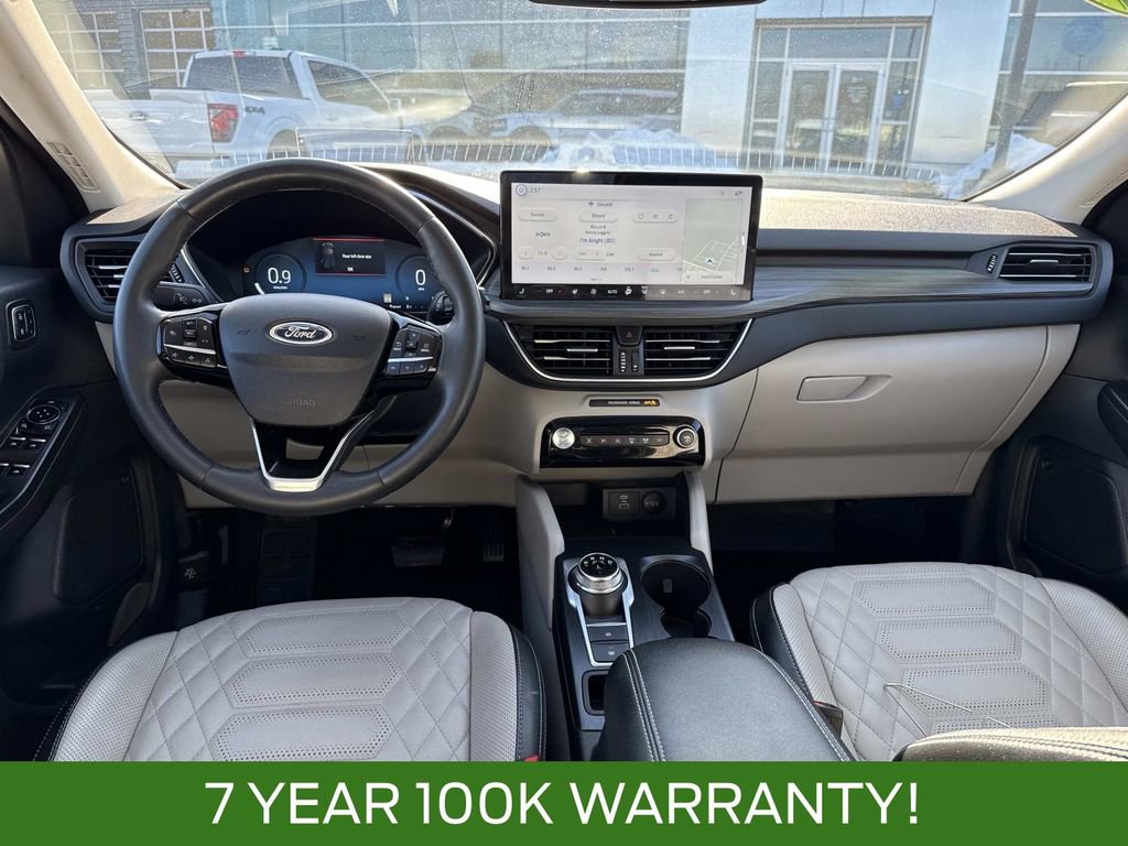 Used 2023 Ford Escape Platinum w/ Premium Technology Package image 13