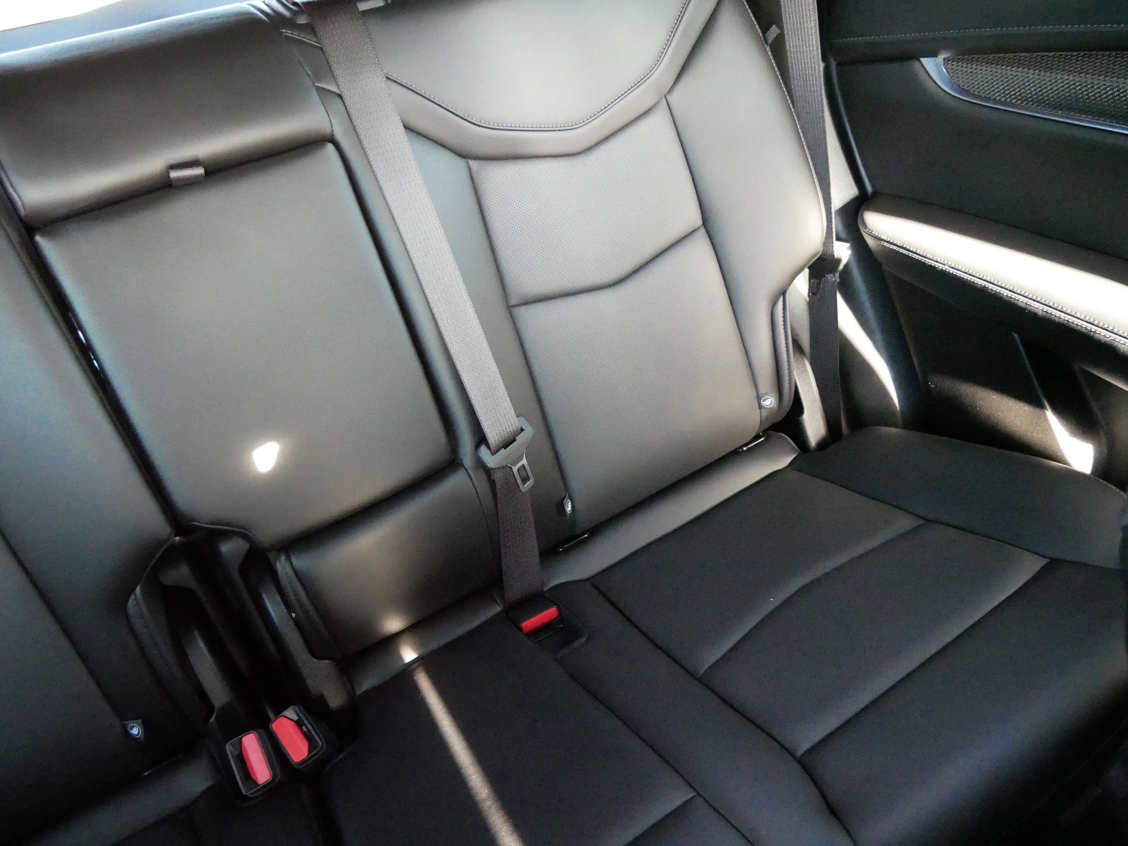 Certified 2024 Cadillac XT5 Sportv w/ LPO, Floor Liner Package image 15