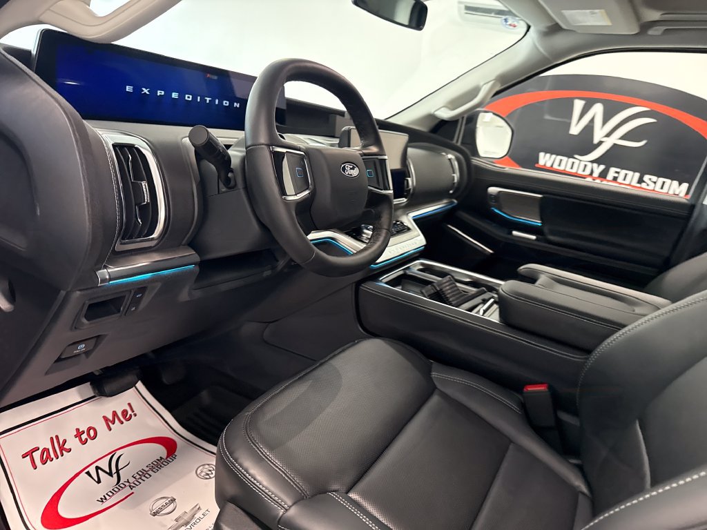 New 2027 Ford Expedition Platinum w/ Driver's Package RWD image 12