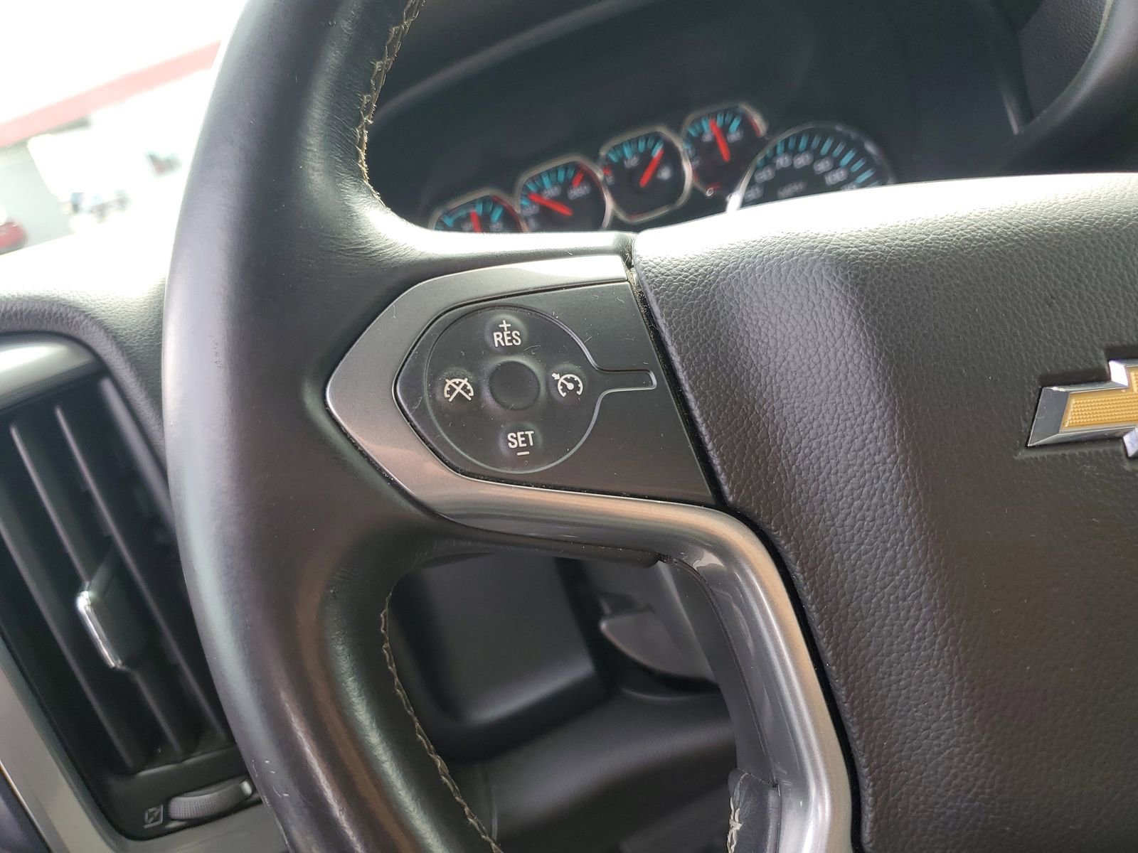 Used 2014 Chevrolet Silverado 1500 LT w/ LT Convenience Package image 22