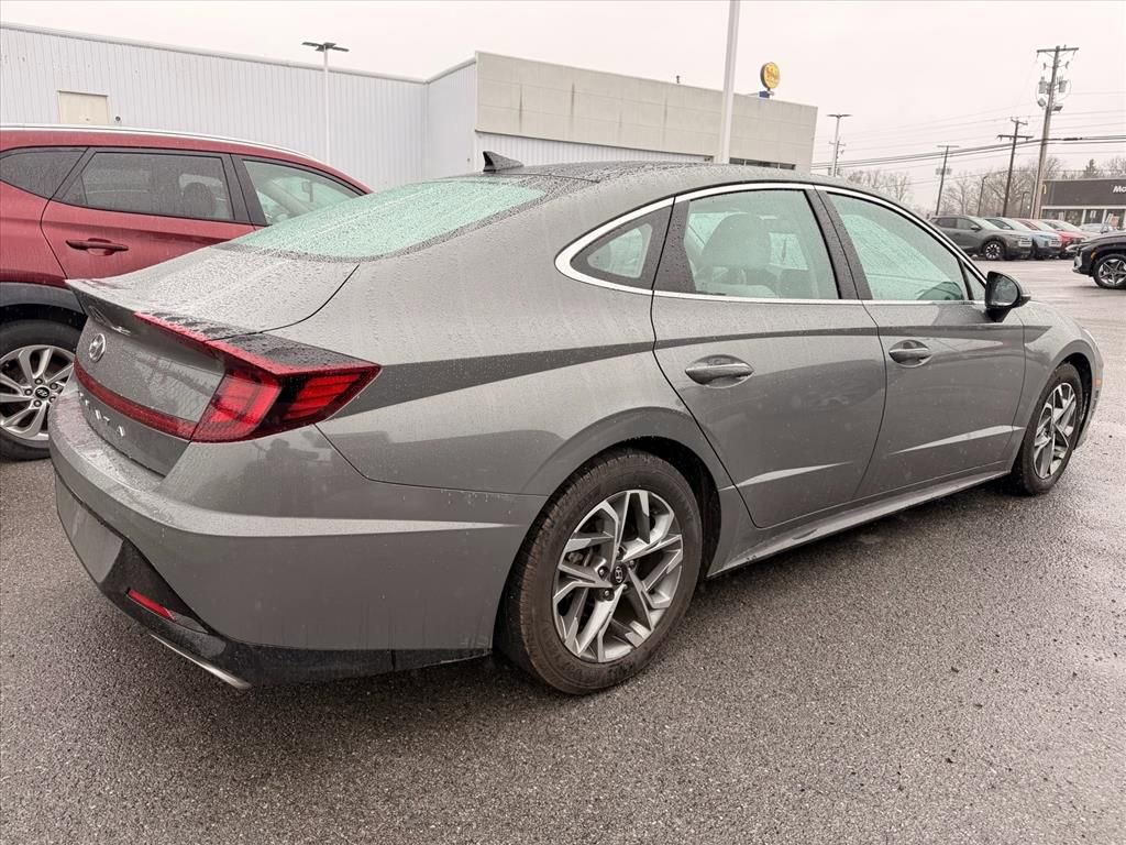 Used 2022 Hyundai Sonata SEL w/ Convenience Package image 12