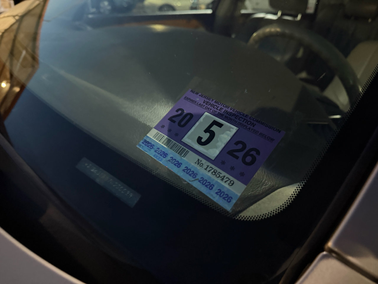 Used 2007 Toyota Avalon XLS image 11