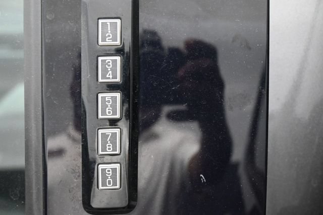 Used 2021 Ford F150 Lariat w/ Tow Technology Package AWD/4WD image 24