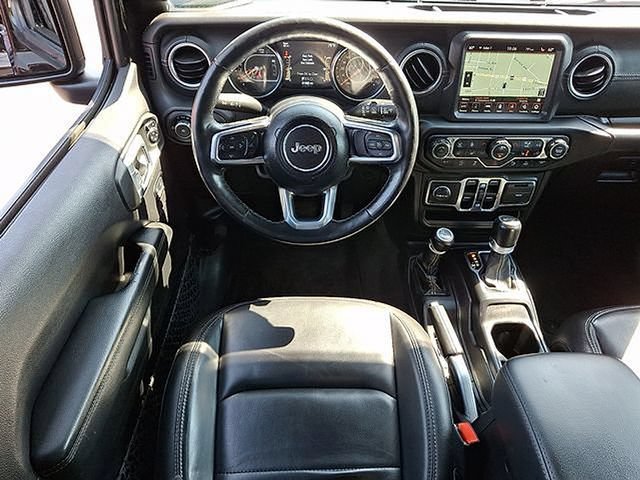 Used 2021 Jeep Wrangler Unlimited Sahara AWD/4WD image 15