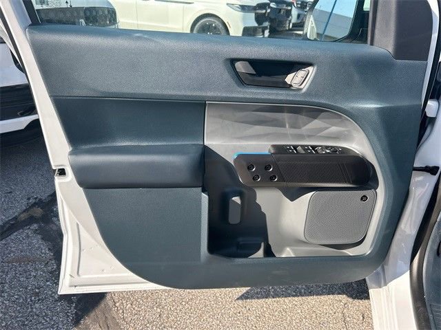 New 2025 Ford Maverick Lobo image 21