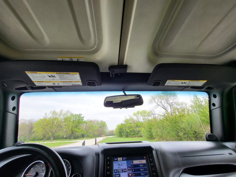 Used 2014 Jeep Wrangler Unlimited Sahara w/ Dual Top Group AWD/4WD image 23