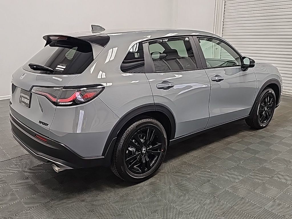 New 2026 Honda HR-V Sport image 8