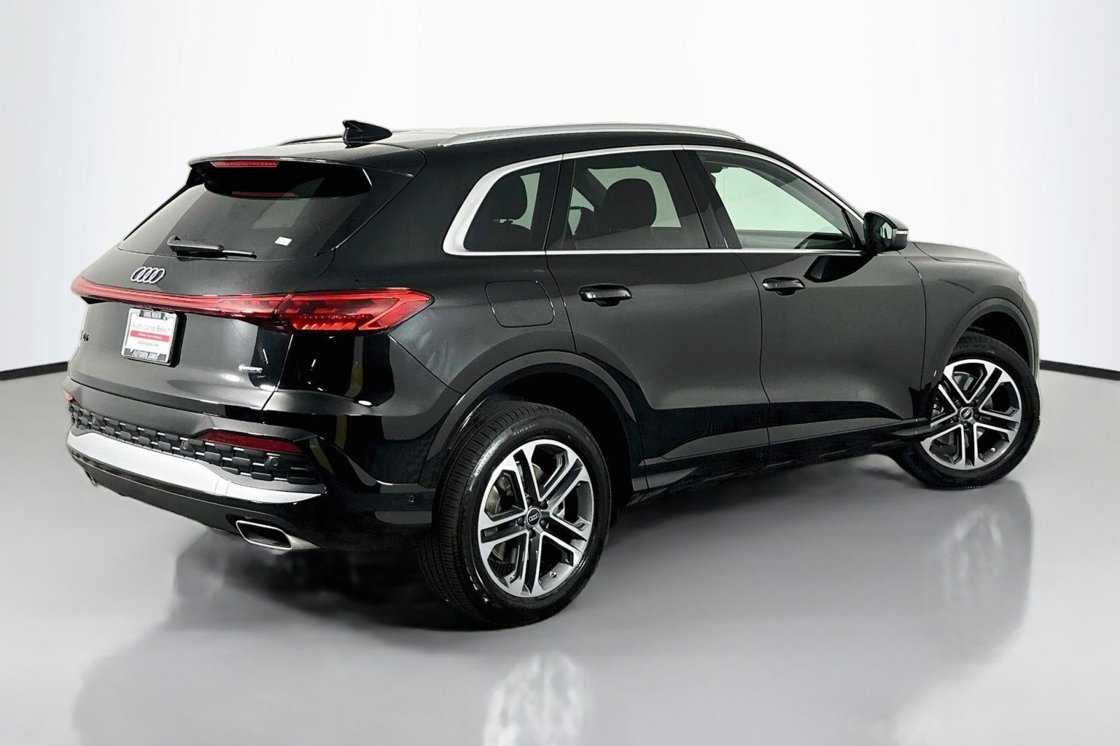 Used 2026 Audi Q5 Premium AWD/4WD image 14