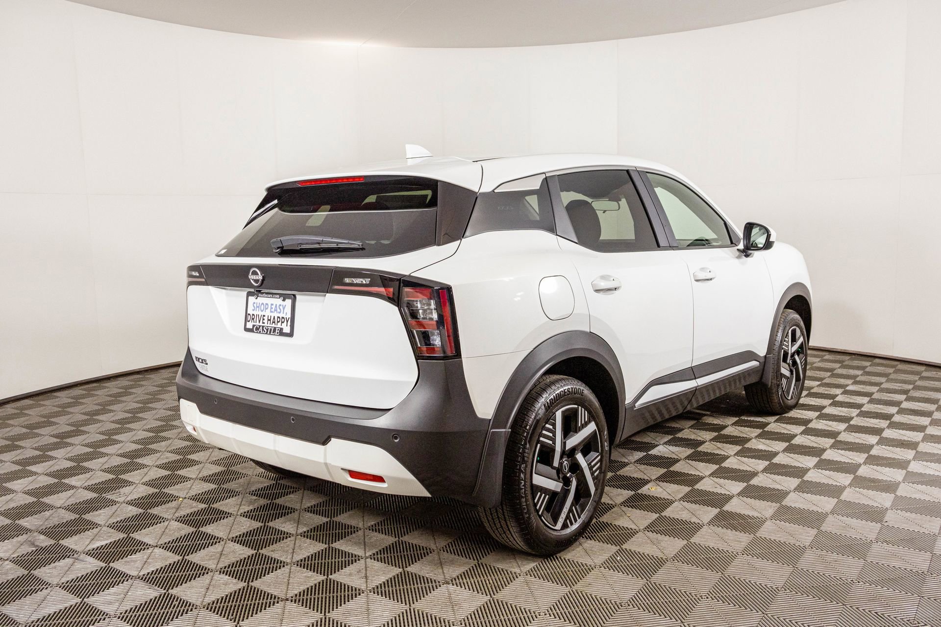 Used 2025 Nissan Kicks SV image 20