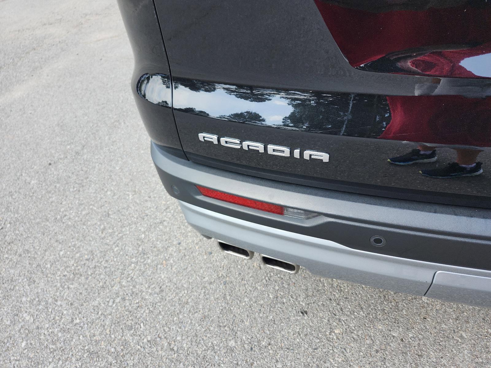 Certified 2024 GMC Acadia Elevation image 4