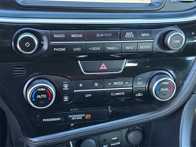 Used 2015 Kia Optima SX image 32