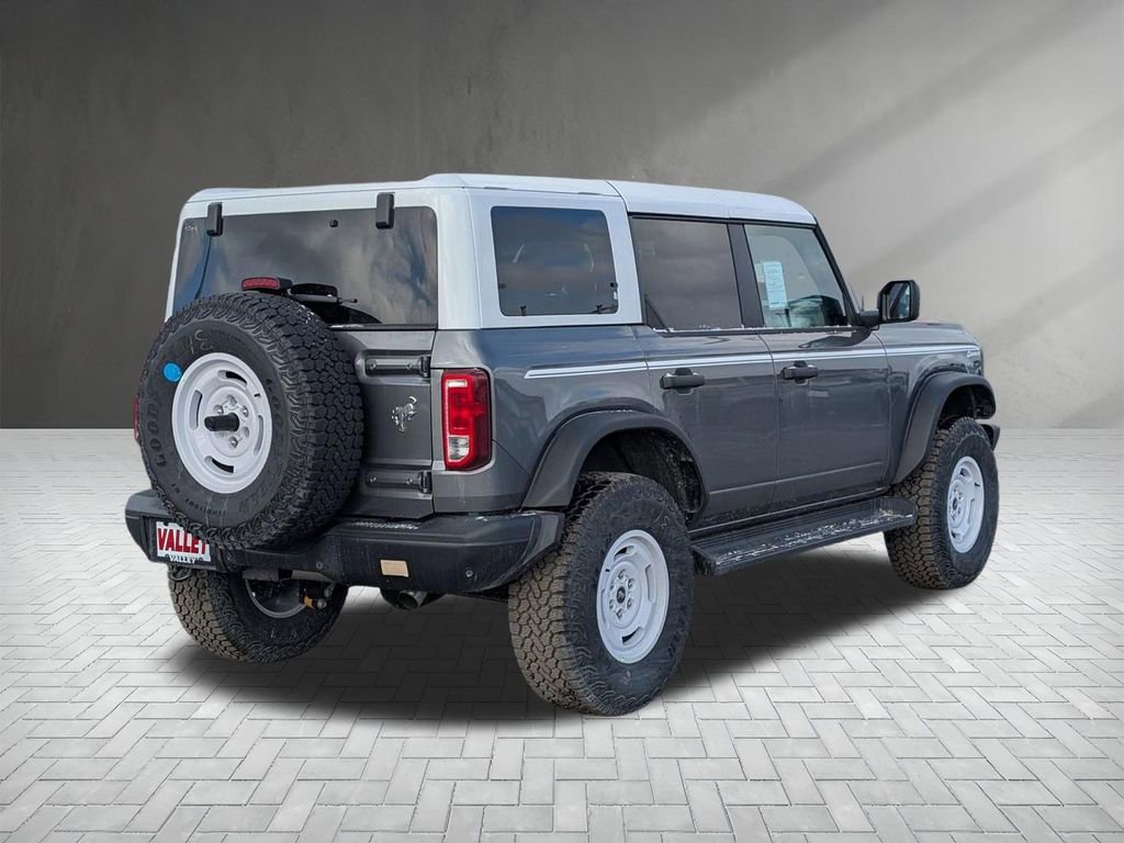 New 2025 Ford Bronco Heritage Edition image 9