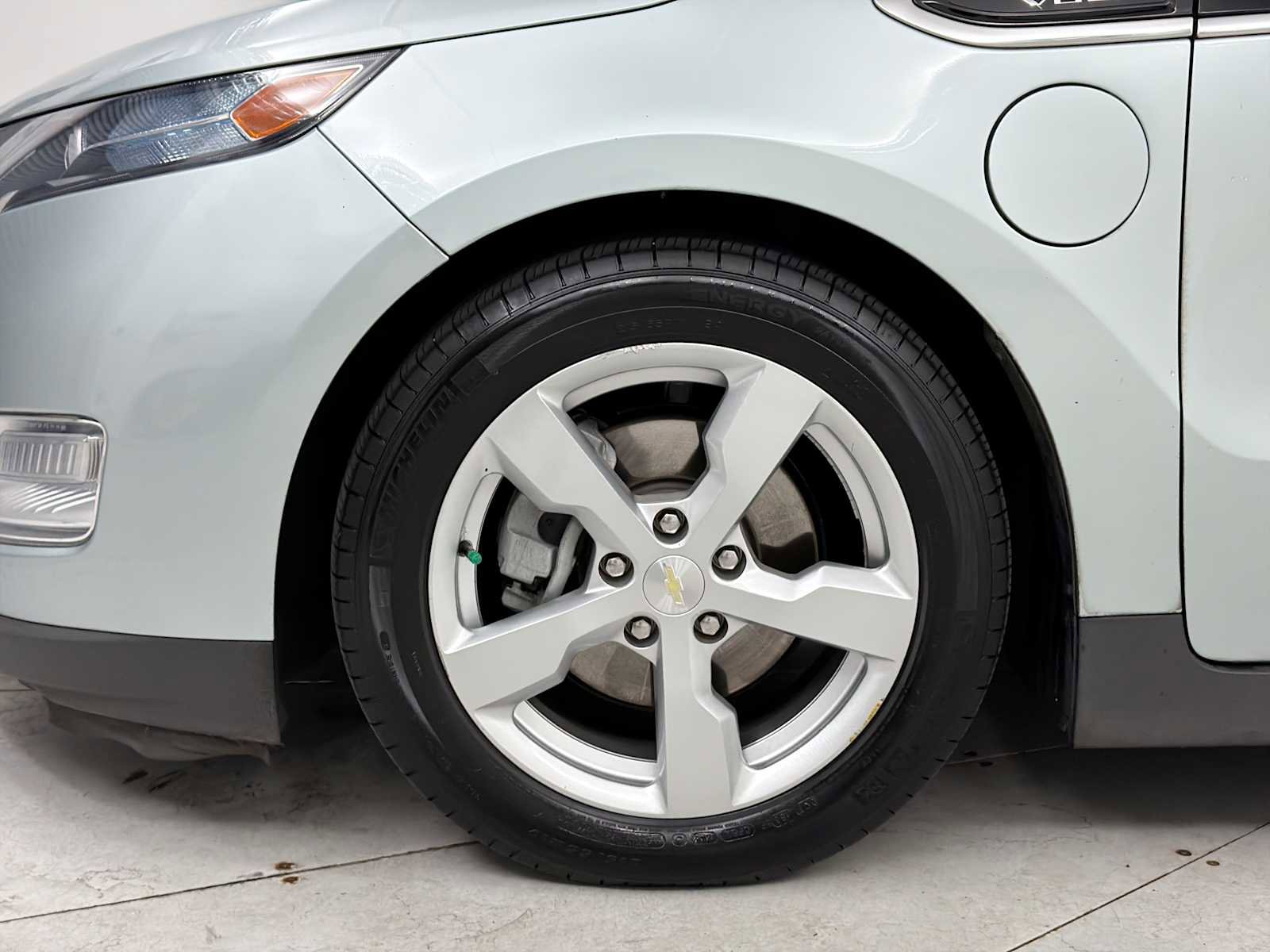 Used 2012 Chevrolet Volt Premium w/ Premium Trim Package FWD image 18
