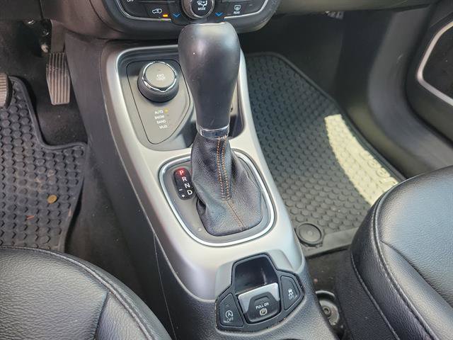 Used 2019 Jeep Compass Latitude w/ Popular Equipment Group AWD/4WD image 15