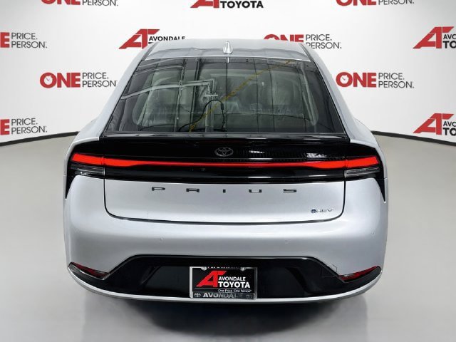 Certified 2025 Toyota Prius XLE FWD image 7