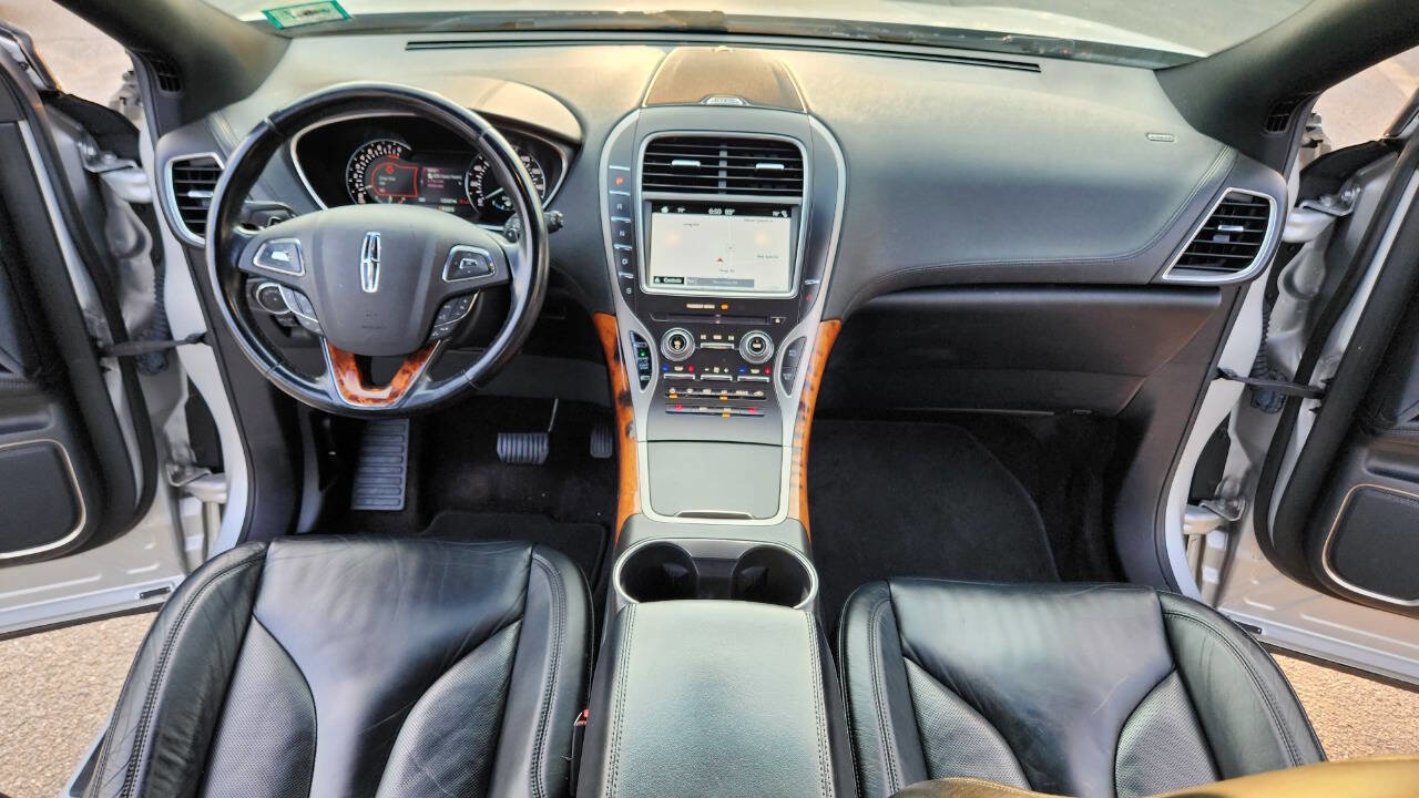 Used 2016 Lincoln MKX Select w/ Select Plus Package image 30