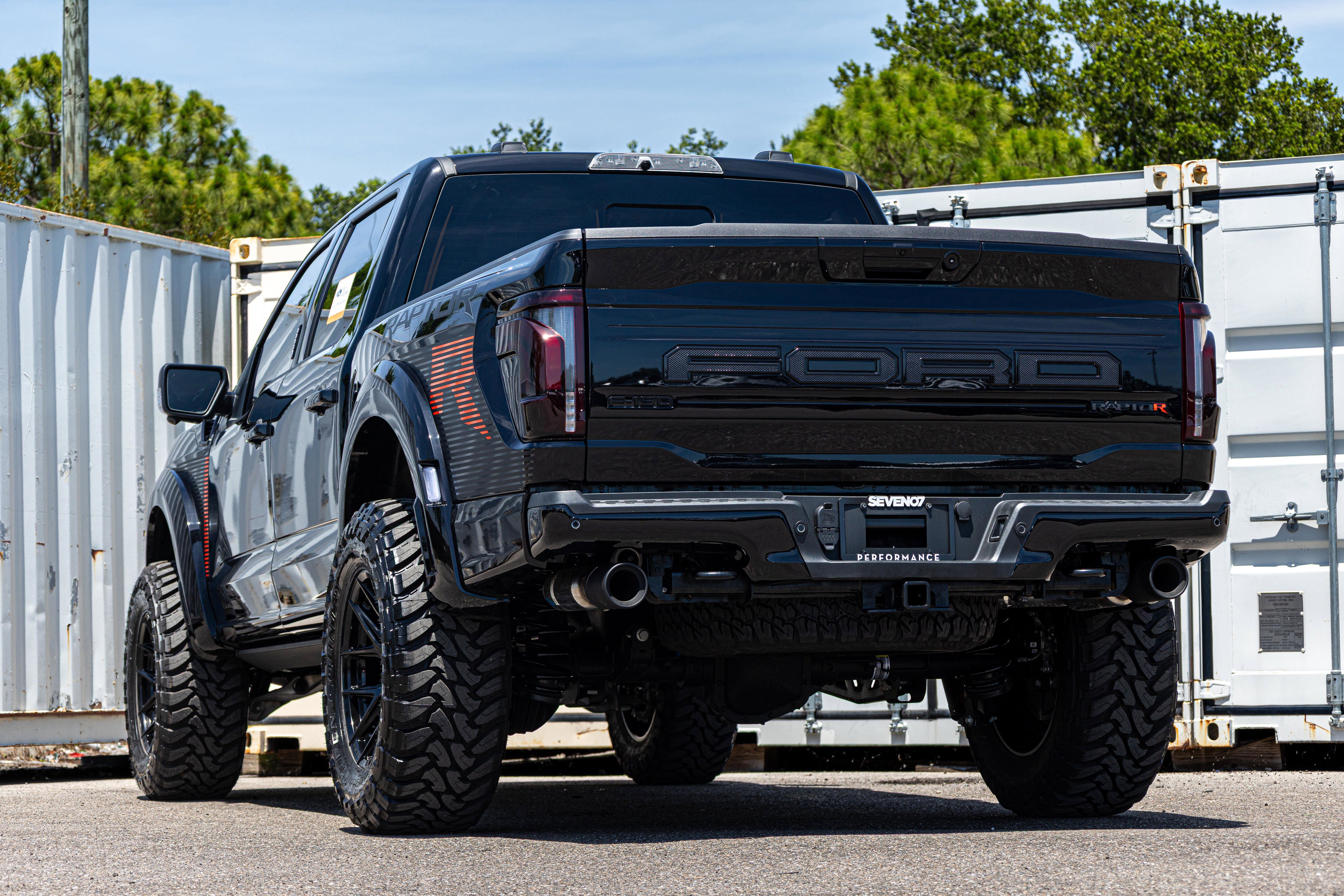 New 2026 Ford F150 Raptor w/ Equipment Group 803A Raptor R AWD/4WD image 6