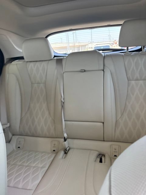Used 2023 Buick Envision Avenir FWD image 23