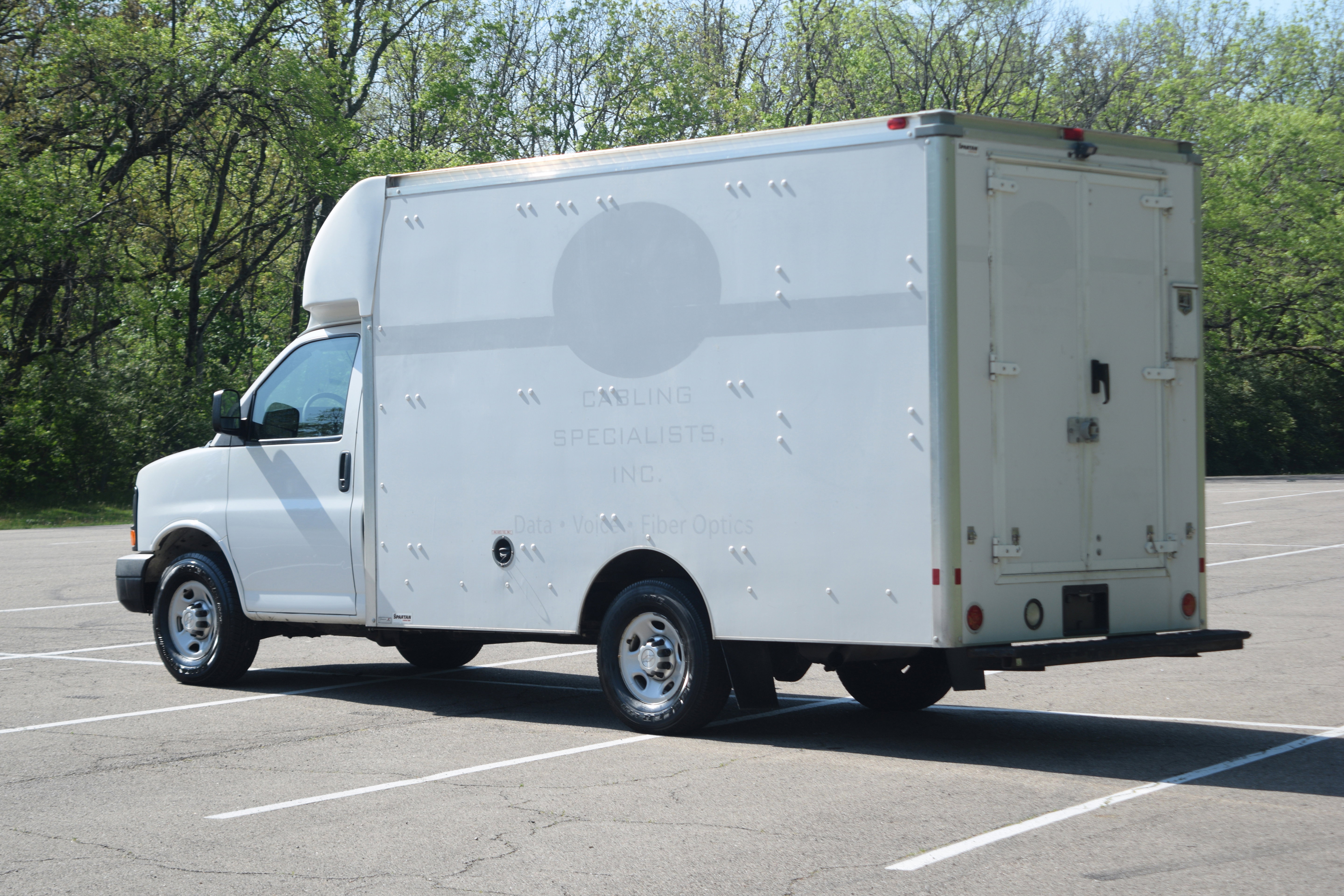 Used 2014 Chevrolet Express 3500 RWD image 12