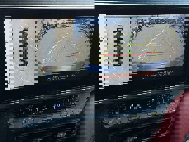 Used 2025 Toyota Camry XSE w/ Premium Plus Package image 18