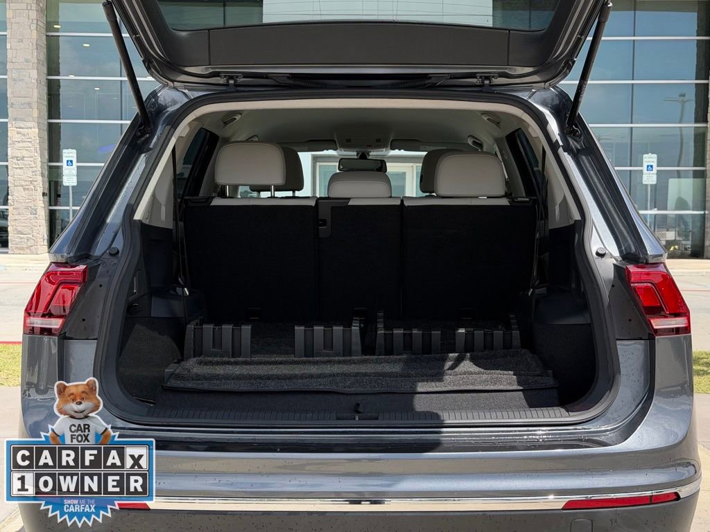 Used 2021 Volkswagen Tiguan SE FWD image 25