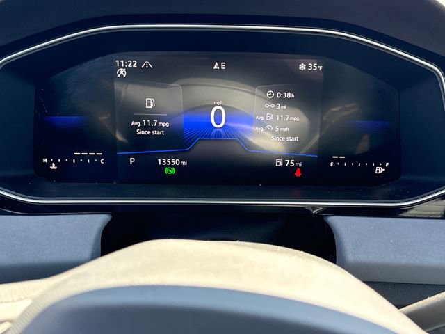 Used 2025 Volkswagen Jetta SE image 29