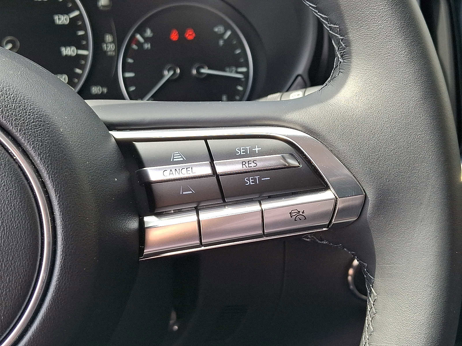 Certified 2025 MAZDA CX-50 AWD 2.5 S w/ Premium Plus Pkg image 24