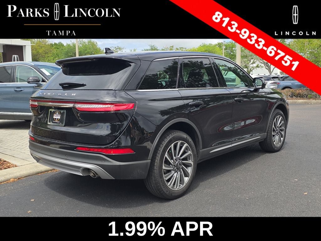 Certified 2025 Lincoln Corsair Reserve AWD/4WD image 4