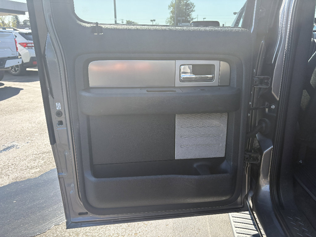 Used 2014 Ford F150 FX4 w/ Equipment Group 402A Luxury AWD/4WD image 31
