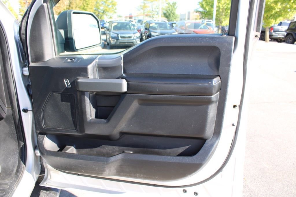 Used 2016 Ford F150 XLT w/ Equipment Group 301A Mid image 18