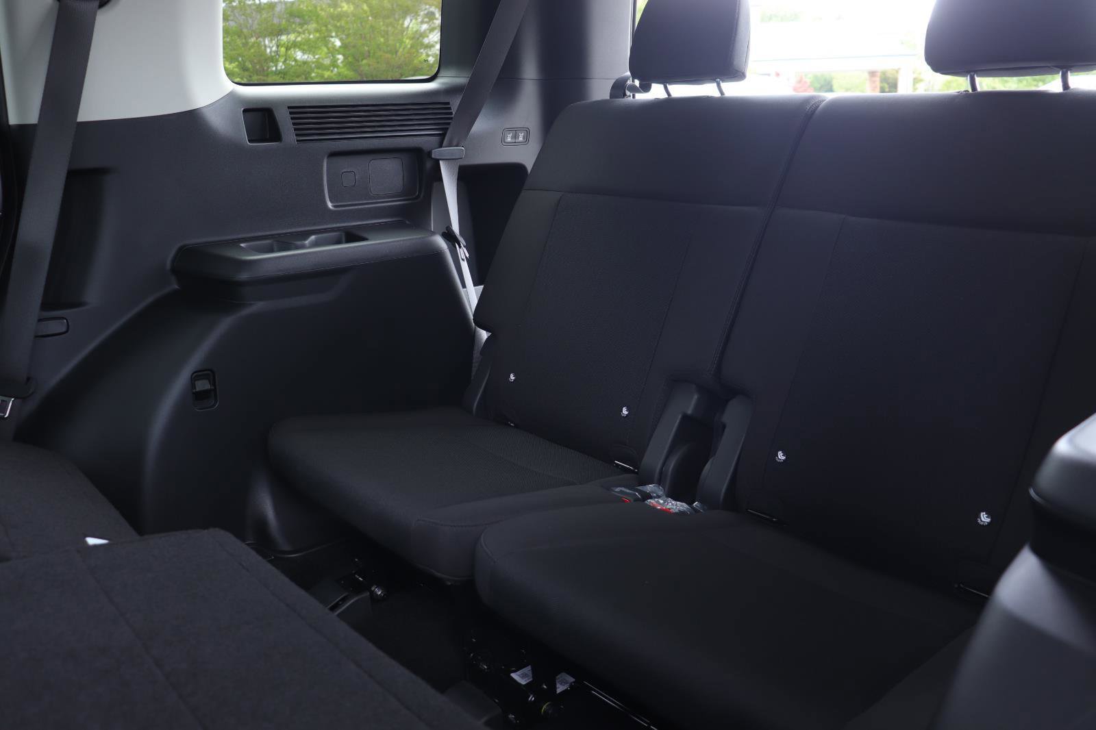 Used 2026 Hyundai Santa Fe SE FWD image 15