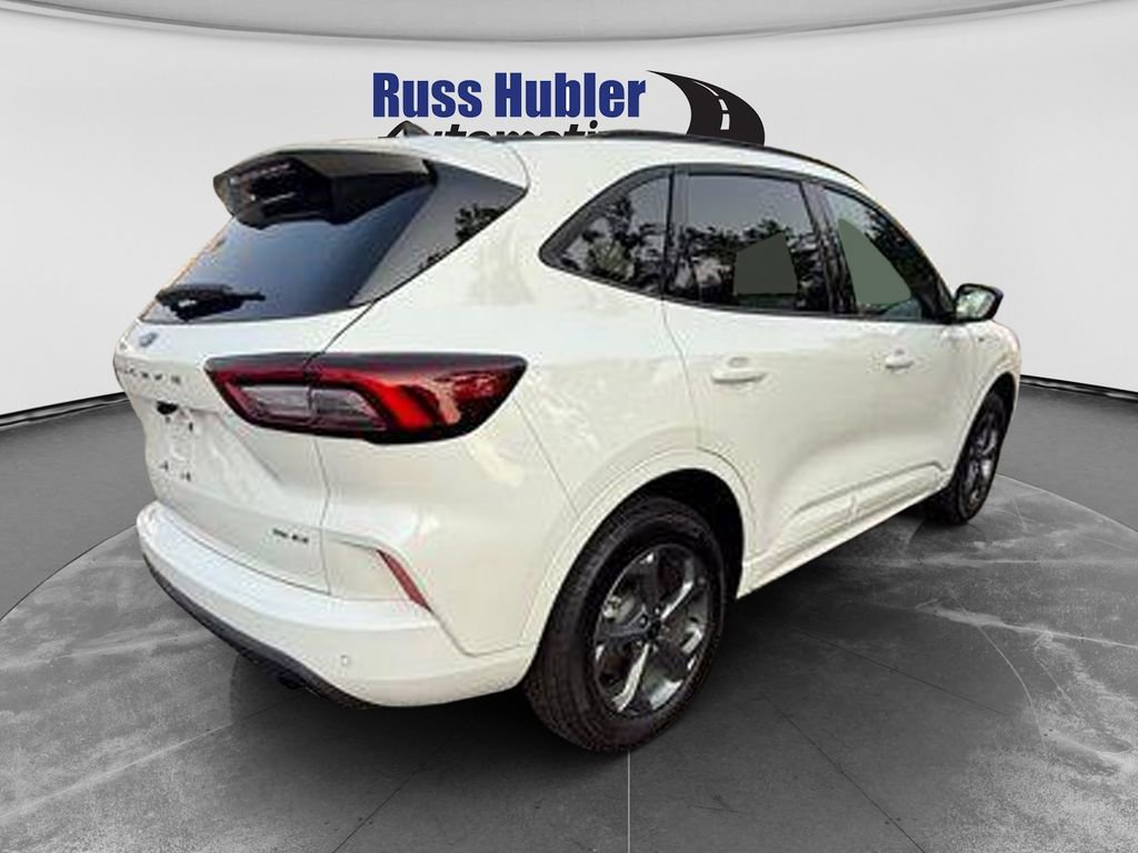 Used 2024 Ford Escape ST-Line w/ Tech Pack #1 AWD/4WD image 7