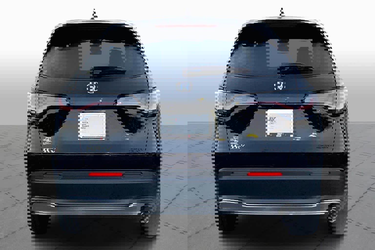 Used 2025 Honda HR-V Sport image 5