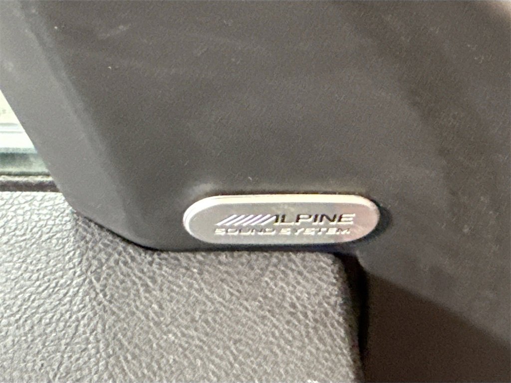 Used 2017 Dodge Charger R/T image 8