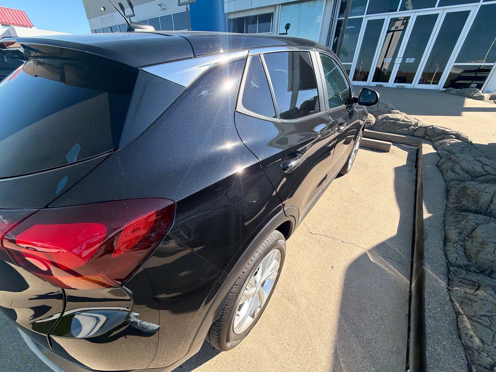 Used 2024 Buick Encore GX Preferred FWD image 14