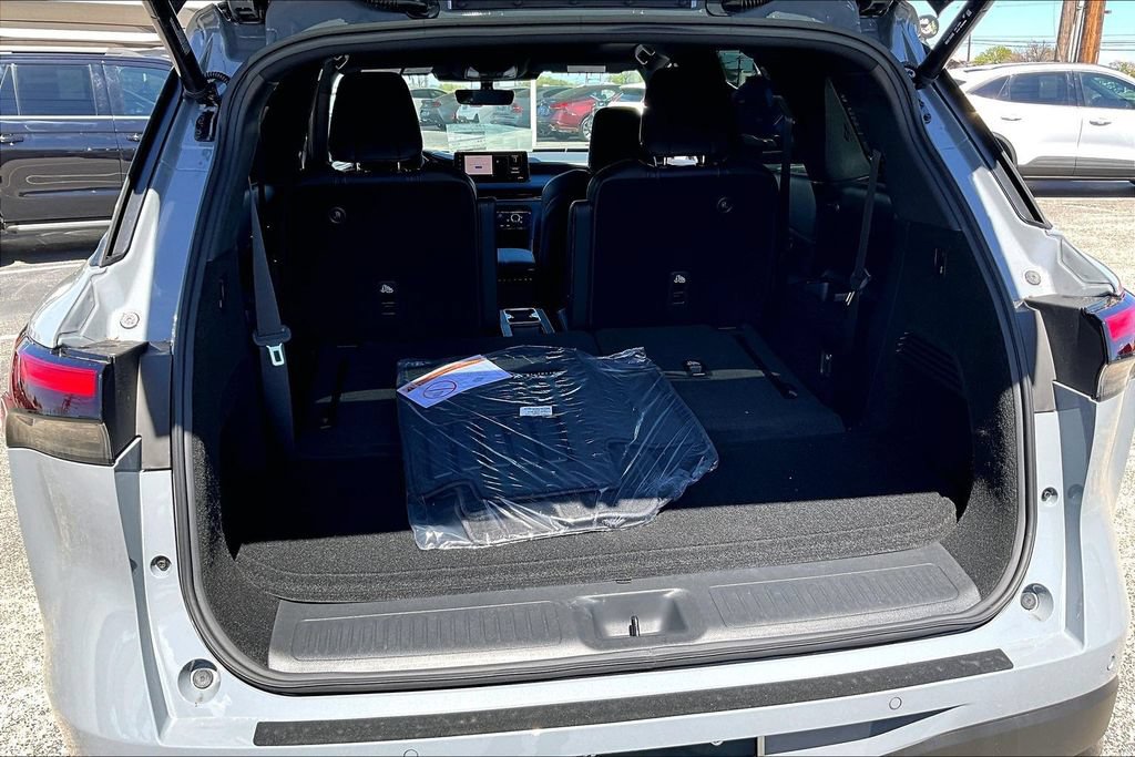 Used 2026 INFINITI QX60 Sport w/ Dark Cargo Package AWD/4WD image 31