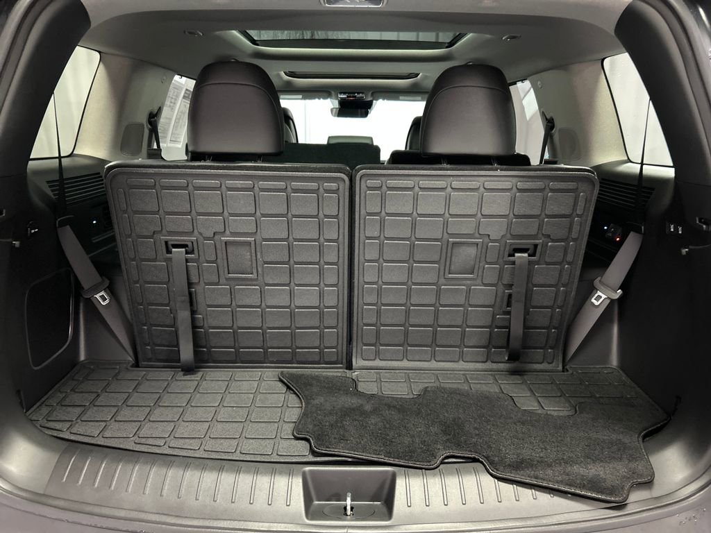 Used 2024 Hyundai Santa Fe Limited image 24