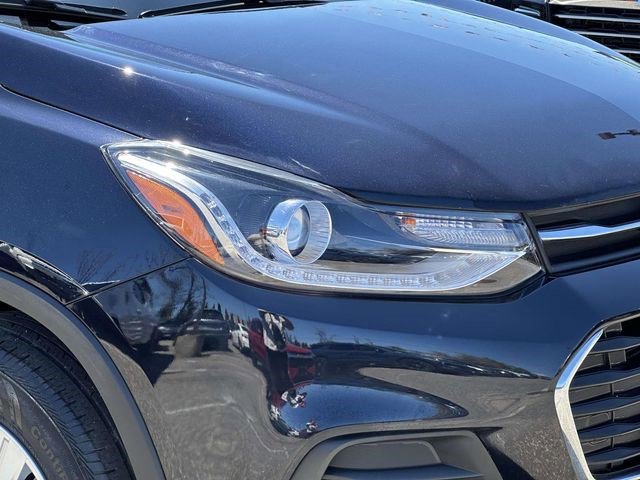 Certified 2022 Chevrolet Trax LT w/ LT Convenience Package AWD/4WD image 12