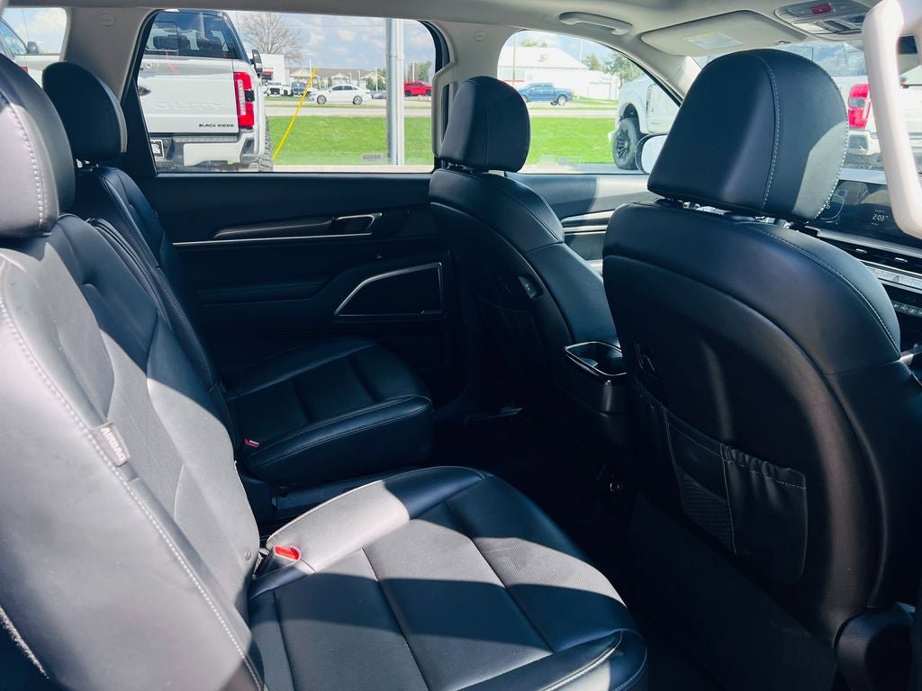 Used 2025 Kia Telluride S AWD/4WD image 19
