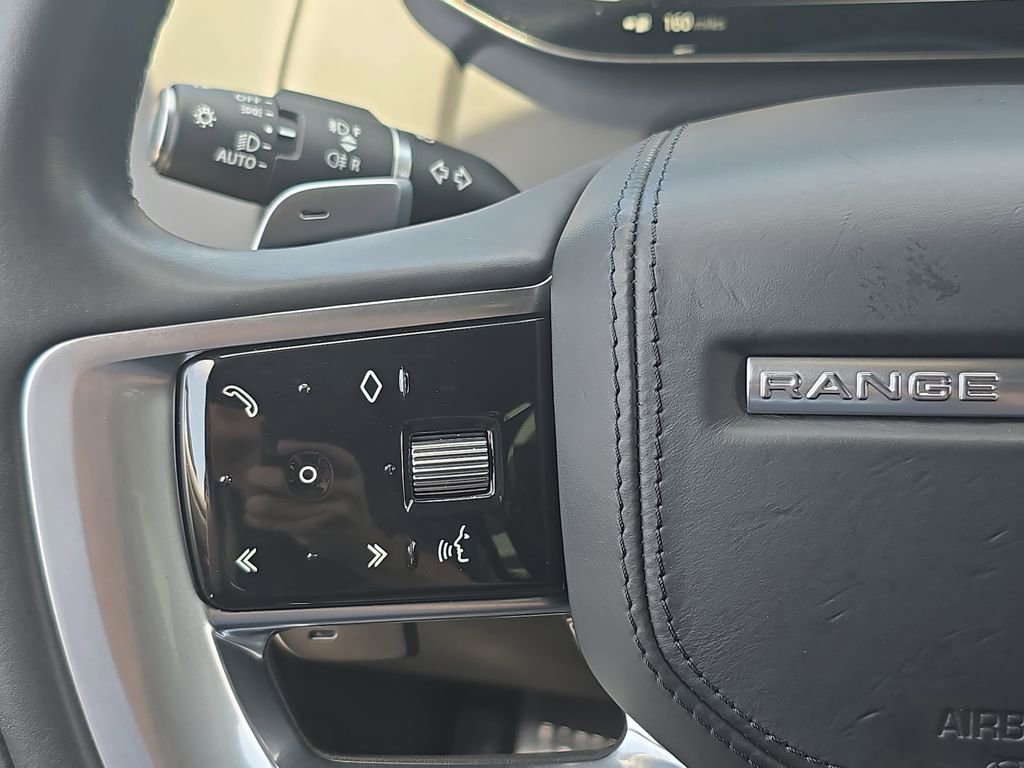 Certified 2023 Land Rover Range Rover SV AWD/4WD image 22