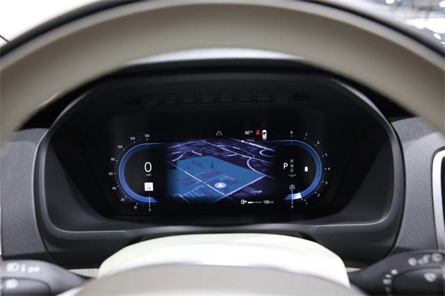 Used 2025 Volvo XC90 B6 Plus w/ Protection Package Premier image 11