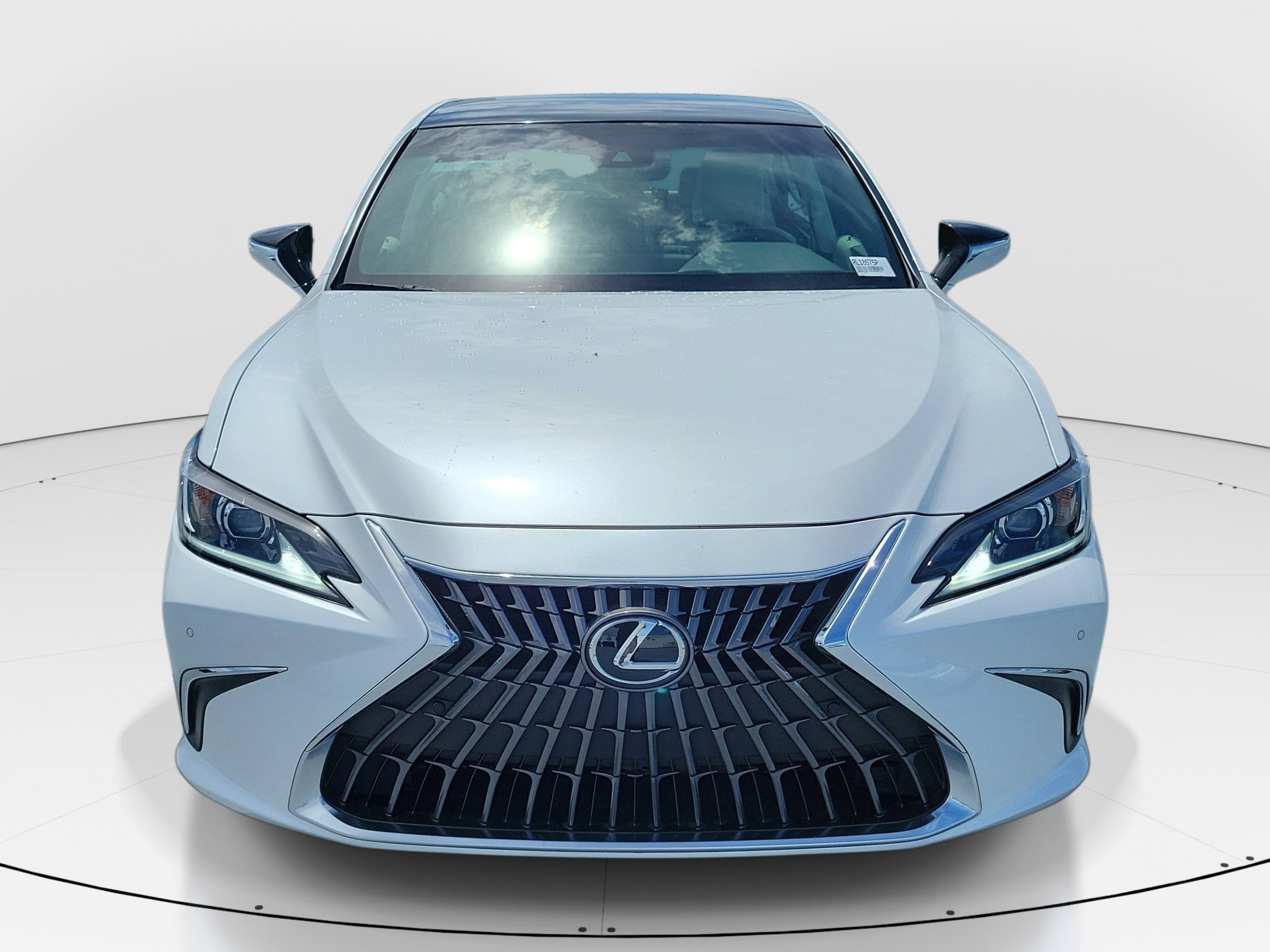Used 2025 Lexus ES 350 w/ Premium Package FWD image 2