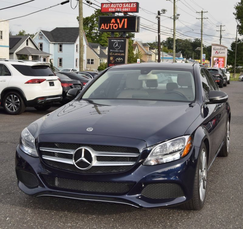 Used 2018 Mercedes-Benz C 300 Sedan w/ Premium Package image 1