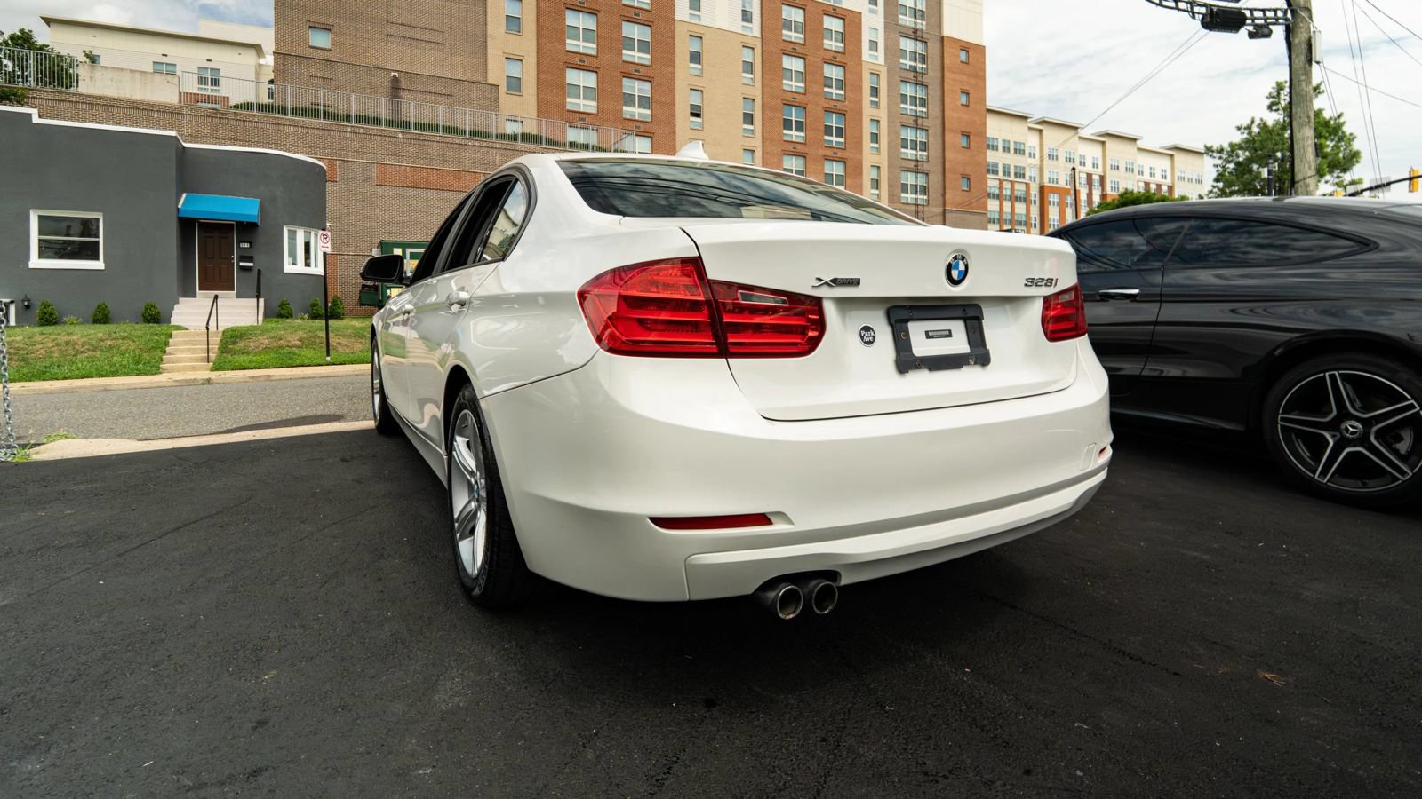 Used 2013 BMW 328i xDrive Sedan AWD/4WD image 6