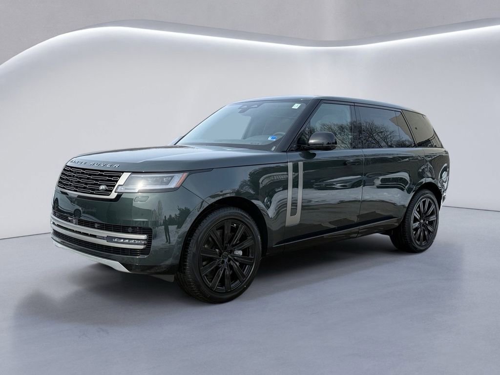New 2026 Land Rover Range Rover Long Wheelbase SE image 2