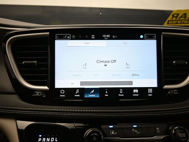 Used 2024 Chrysler Pacifica Limited FWD image 25