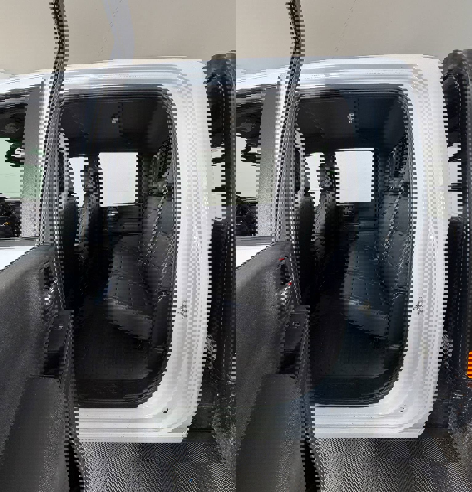 Used 2022 Chevrolet Silverado 3500 W/T w/ WT Convenience Package image 7