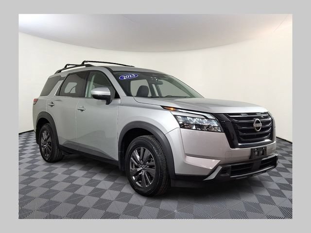 Used 2023 Nissan Pathfinder SV w/ Black Appearance Package