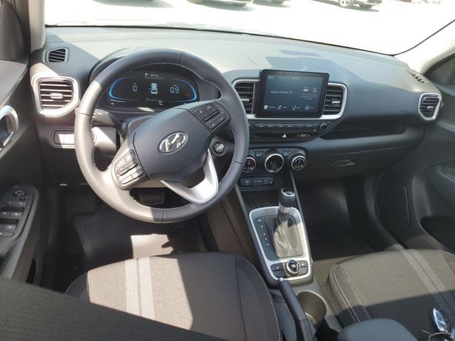 New 2026 Hyundai Venue SEL FWD image 9