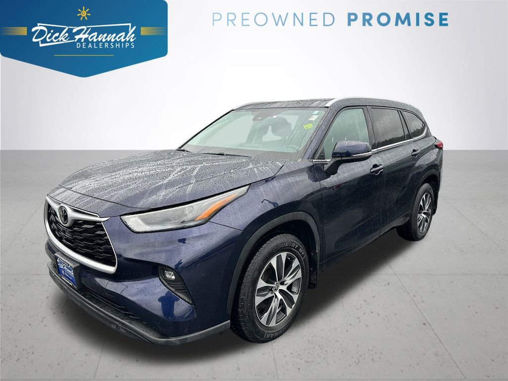 Used 2022 Toyota Highlander XLE image 1